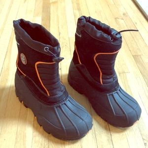 Totes Winter snow boots